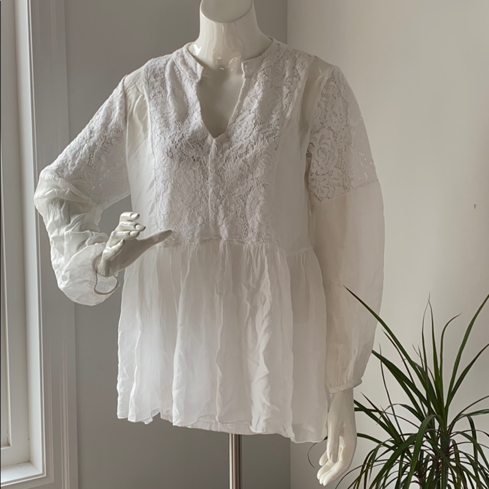 NWT 100% silk Tendenze top